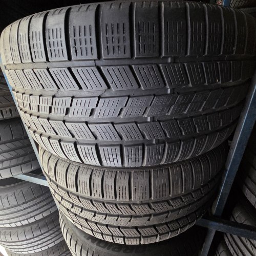 Пара шин 275 40 R20 Pirelli Scorpion ice snow RSC 14г. Остаток 85% Пара шин 275 40 R20 Pirelli Scorpion ice snow RSC 14г. Остаток 85%