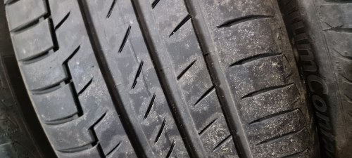 Комплект шин 235 50 R19 Continental Premium contact 6 23г. Сост.95% 6.5mm