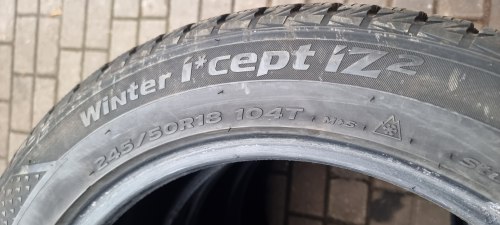 Комплект шин 245 50 R18 Hankook Winter icept iz2 95% остаток 8мм
