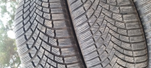 Комплект шин 235 45 R18 Bridgestone Blizzak lm 005 7mm- 7.7mm 95% остаток 19г. Латочка