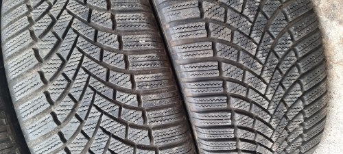 Комплект шин 235 45 R18 Bridgestone Blizzak lm 005 7mm- 7.7mm 95% остаток 19г. Латочка