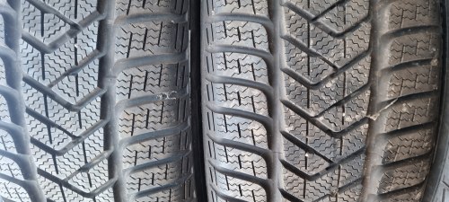 Комплект шин 215 65 r16 Pirelli Sottozero 3 95% остаток б/г