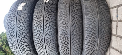 Комплект шин 225 65 r17 Michelin Pilote Alpin 5 SUV 18g.95% остаток 7.5мм