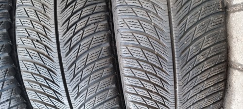 Комплект шин 225 65 r17 Michelin Pilote Alpin 5 SUV 18g.95% остаток 7.5мм