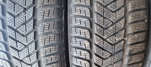 Комплект шин 215 65 r16 Pirelli Sottozero 3 95% остаток б/г