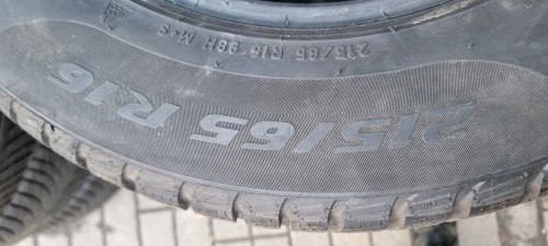 Комплект шин 215 65 r16 Pirelli Sottozero 3 95% остаток б/г