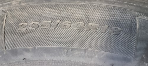 235 60 r18 Roadstone Winguard ice suv ❄️ 103Q 21г.8.2мм 90%остаток
