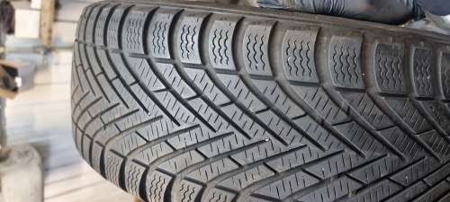 Комплект шин 205 55 r16 Pirelli Winter cinturato 6-7мм 85% остаток