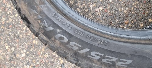 Комплект шин 225 50 r17 Pirelli Sottozero 3 (AO)6-7мм 98H 2517г 90%остаток extra load