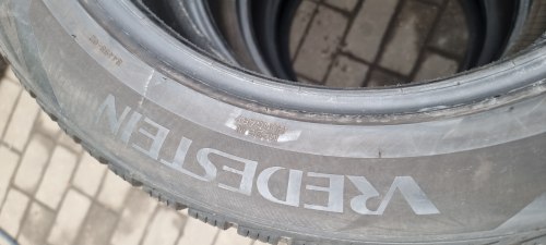 Комплект шин 225 50 R18 Vredestein QatracPro 99w . Одна 21г. 22г 7.2мм 90%остаток