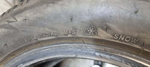 Пара шин 205 55 r16 Bridgestone Blizzak lm 005 8.2мм 99% остаток