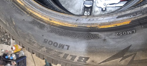 Пара шин 205 55 r16 Bridgestone Blizzak lm 005 8.2мм 99% остаток