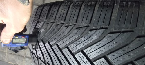Комплект шин 225 55 r17 Michelin Alpin 6 21г.пара 7.5mm. 19г.6мм
