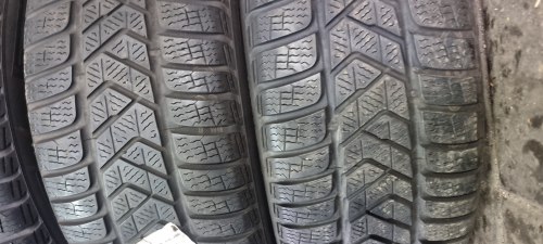 Комплект шин 235 55 R17 Pirelli Sottozero 3 пара5.5mm 19г, пара 7мм 21г