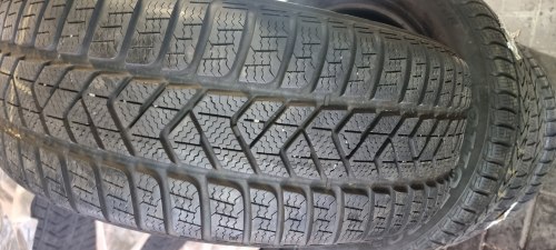 Комплект шин 235 55 R17 Pirelli Sottozero 3 пара5.5mm 19г, пара 7мм 21г