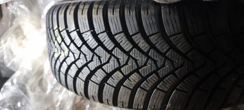 Комплект шин 205 55 r17 Falcеn Eurowinter HS01 95%остаток 7.5мм 8мм