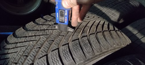Пара шин 215 55 r17 Pirelli Winter cinturato 98T 18g RU