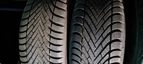 Пара шин 215 55 r17 Pirelli Winter cinturato 98T 18g RU
