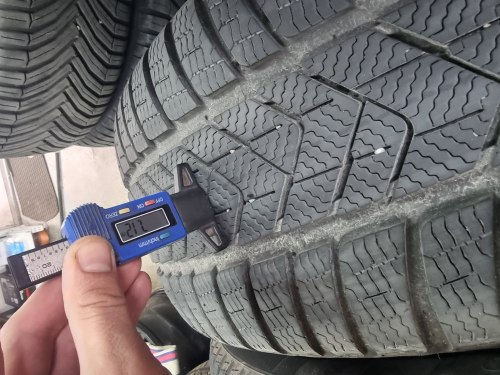 Комплект шин 265 50 r19 Pirelli Scorpion winter ⭐️ rsc 25g-18г. 90% остаток 7мм