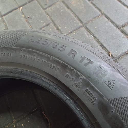 Комплект шин 225 65 R17 Continental Winter Contact TS 850 P 17г. Остаток 7.2 - 6.8мм.