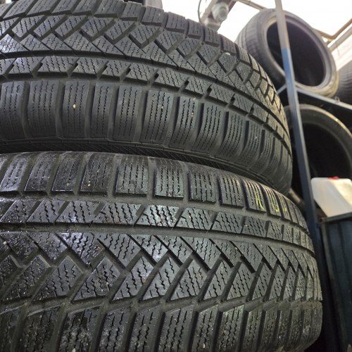 Комплект шин 225 65 R17 Continental Winter Contact TS 850 P 17г. Остаток 7.2 - 6.8мм.