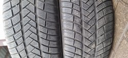 Пара шин 245 45 r19 Vredestein Wintrac pro 102w 18г. 80% остаток 6мм