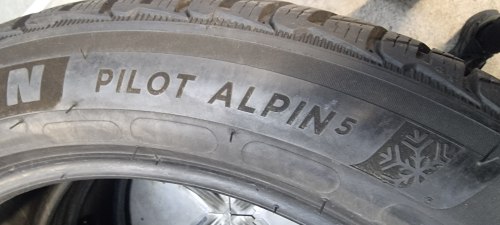 Пара шин 225 50 r18 Michelin Pilot alpin 5 extra load 21г. 95%остаток 7мм