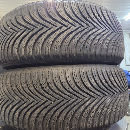 Пара шин 215 60 R16 Michelin Alpin 5 17г. Остаток 80%