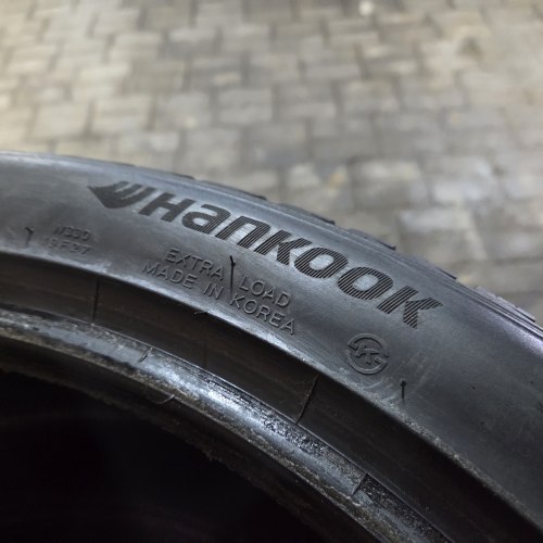 Пара шин 255 40 r20 Hankook Winter icept evo 3 23г. 99%остаток косм. Борт