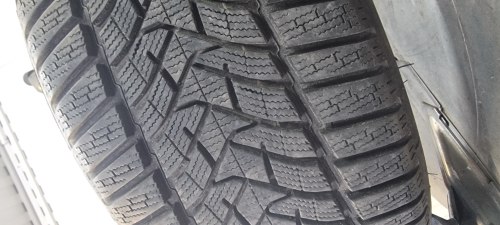 245 45 r17 Dunlop Winter sport 5 9mm 22г. 99% остаток