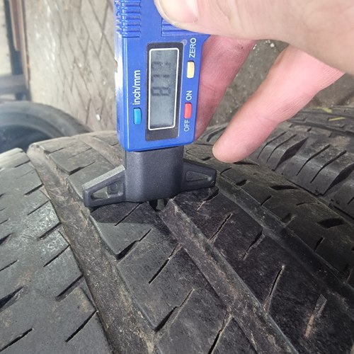 Комплект шин 215 75 r16 c Hankook Vantra LT 8.2mm 90%остаток латочка