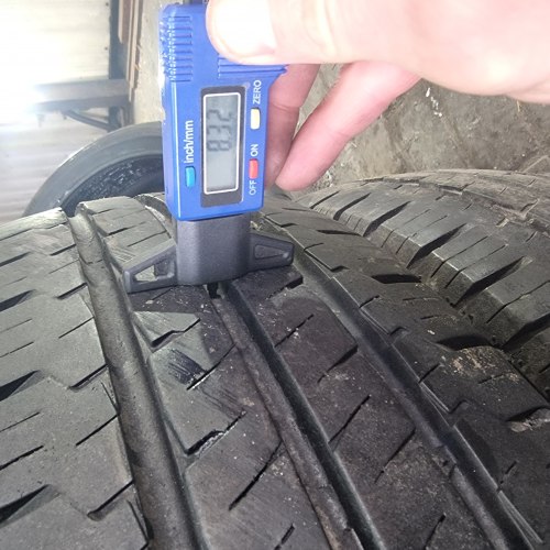 Комплект шин 215 75 r16 c Hankook Vantra LT 8.2mm 90%остаток латочка