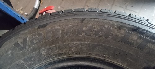 215 75 r16c Hankook Vantra LT 19г. 7.7мм 90% остаток