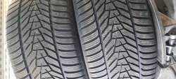 Пара шин 285 35 r21 Hankook Winter icept evo3 x 4022г. 99.9%остаток. Косметика борт