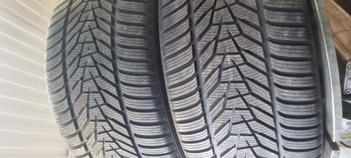 Пара шин 285 35 r21 Hankook Winter icept evo3 x 4022г. 99.9%остаток. Косметика борт