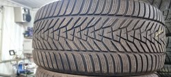 Пара шин 275 35 r21 Hankook Winter icept evo3 x 4022г. 99.9%остаток. Косметика борт