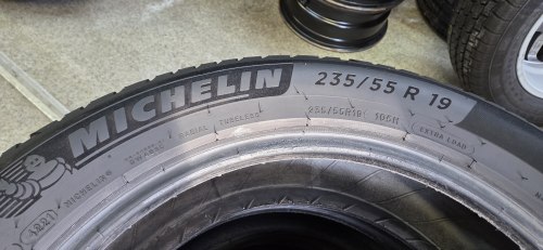 235 55 r19 Michelin Cross climate 2 VOL 42н. 21г. 6мм 85% остаток
