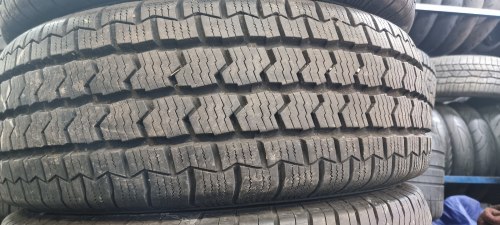 Пара шин 225 65 r16c Continental VancoFourSeason 2 9mm 95% остаток 18