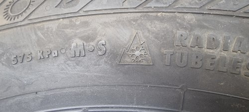 Пара шин 225 75 r16c Continental VanContact 4Season new4419. 99.9% остаток 121/120R. 575kpa