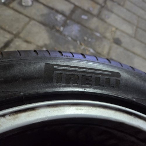 255 40 R20 Pirelli P zero AO 20г. Остаток 6мм 90%остаток