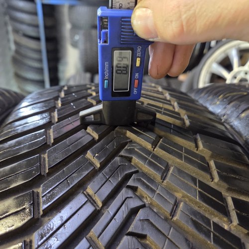 Комплект шин 225 55 R18 Continental All Season Contact AO 21г остаток 6.5мм-8мм