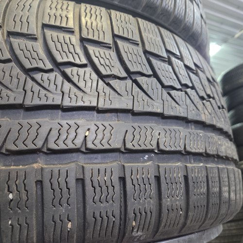 Пара шин 245 40 R20 Nokian WR a4 18г остаток 7.2 мм