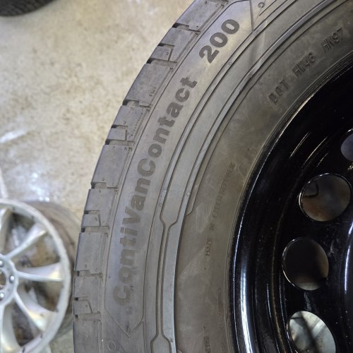 235 65 r16c Continental ContiVanContact 200 остаток 9мм