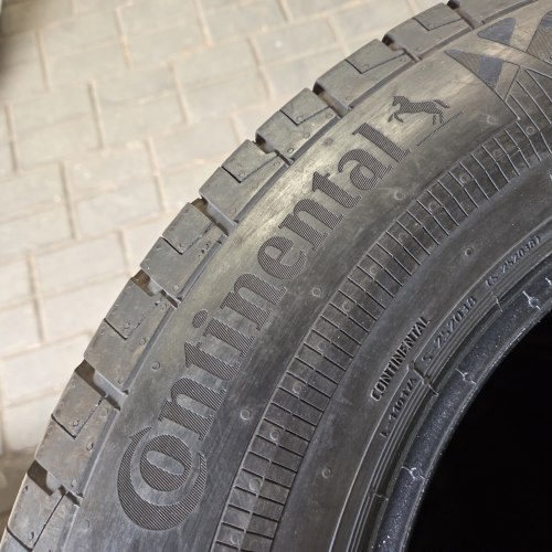 Комплект шин 235 65 r16c Continental VanContactEco 8.5mm 25г. 99% остаток