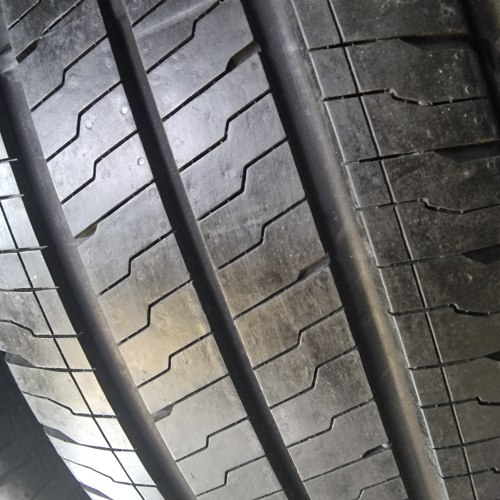 Комплект шин 235 65 r16c Continental VanContactEco 8.5mm 99% остаток 4719