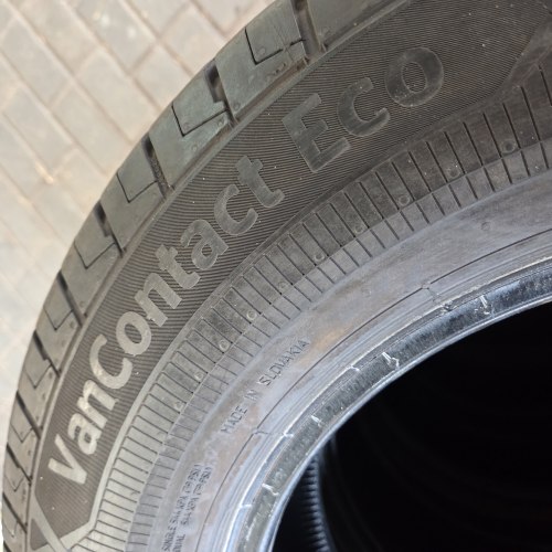Комплект шин 235 65 r16c Continental VanContactEco 8.5mm 25г. 99% остаток
