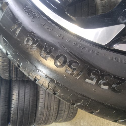Комплект шин 235 50 r19 Continental EcoContact 6 22г. 99.9% остаток