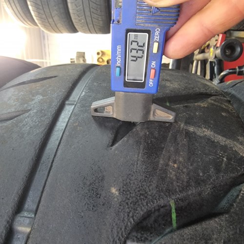 Комплект шин 245 40 r18 Toyo Proxes r888r gg 1819г.