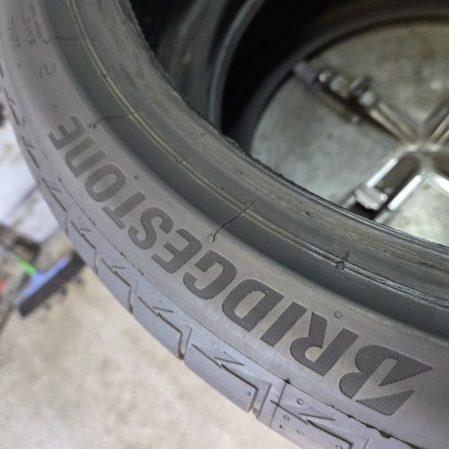 Пара шин 255 40 r21 Bridgestone Turanza eco enliven AO 20-22г остаток 6.3мм