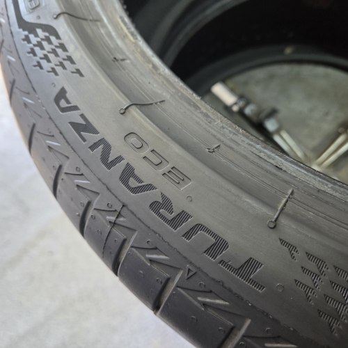 Пара шин 255 40 r21 Bridgestone Turanza eco enliven AO 20-22г остаток 6.3мм